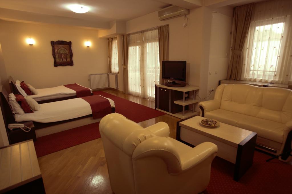 Premier Hotel Skopje Ngoại thất bức ảnh